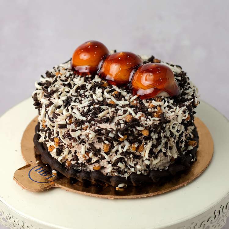 Chocolate Crunch Strawberry Ice Cream Cake - A Family Feast®